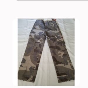 Quicksilver Camouflage Cargo Pants